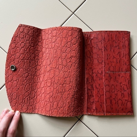 Leather Clutch Wallet in Red Brick - Picture 5 of 8